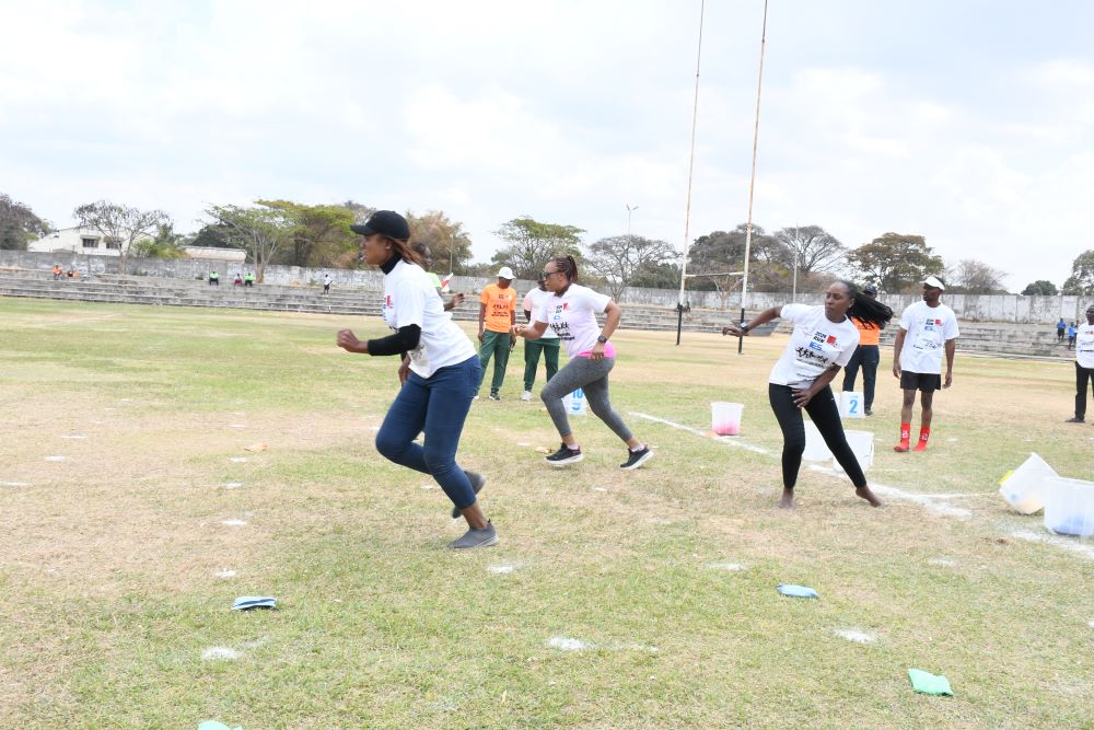 Bean Bag race too.jpg