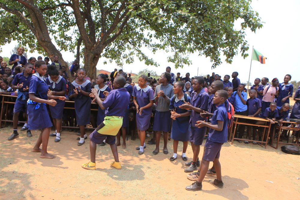 Miyanda Pupils dancing .jpg